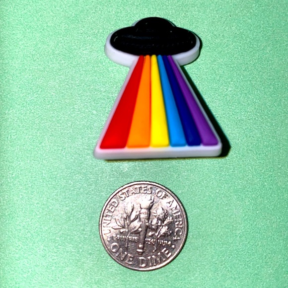 (10 for $15) UFO W/a Multicolor Beam Different Color Alien Crocs Shoes C… - Picture 1 of 2